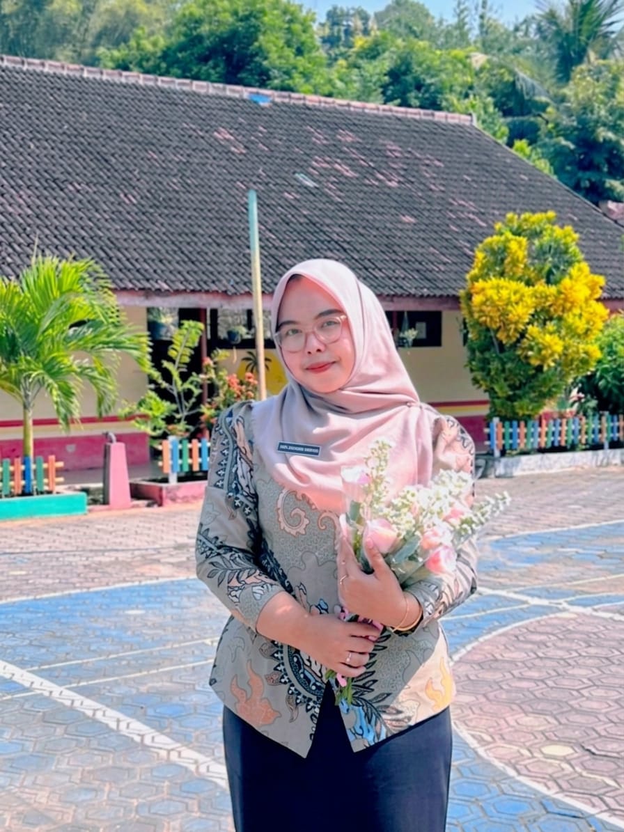 Adi Lestari Astuti, S.Pd